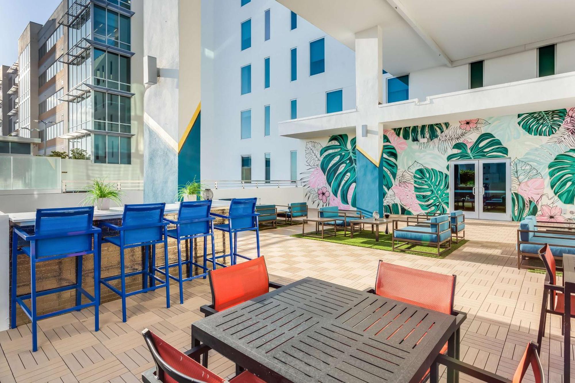 Serena Hotel Aventura Miami, Tapestry Collection By Hilton エクステリア 写真