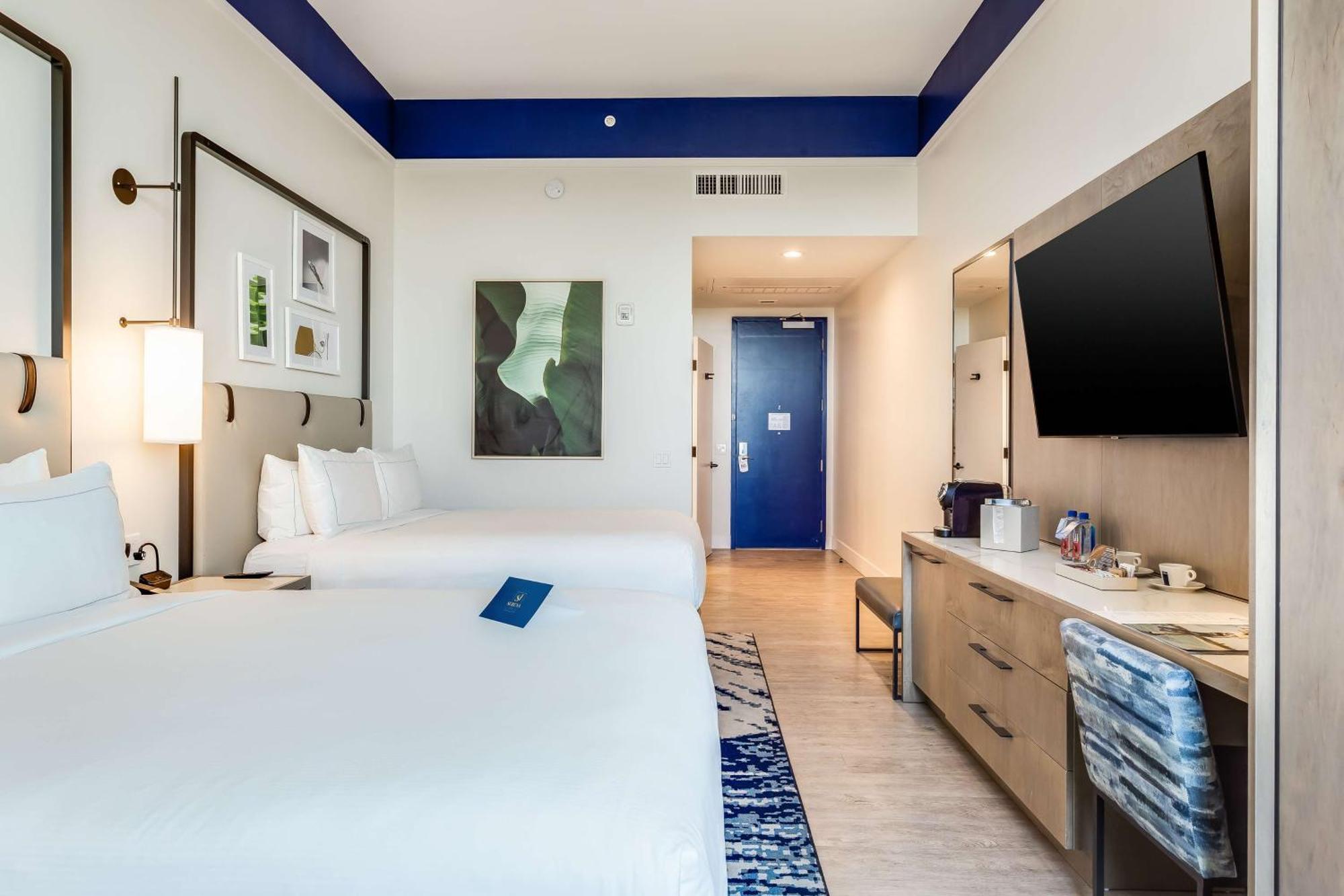 Serena Hotel Aventura Miami, Tapestry Collection By Hilton エクステリア 写真