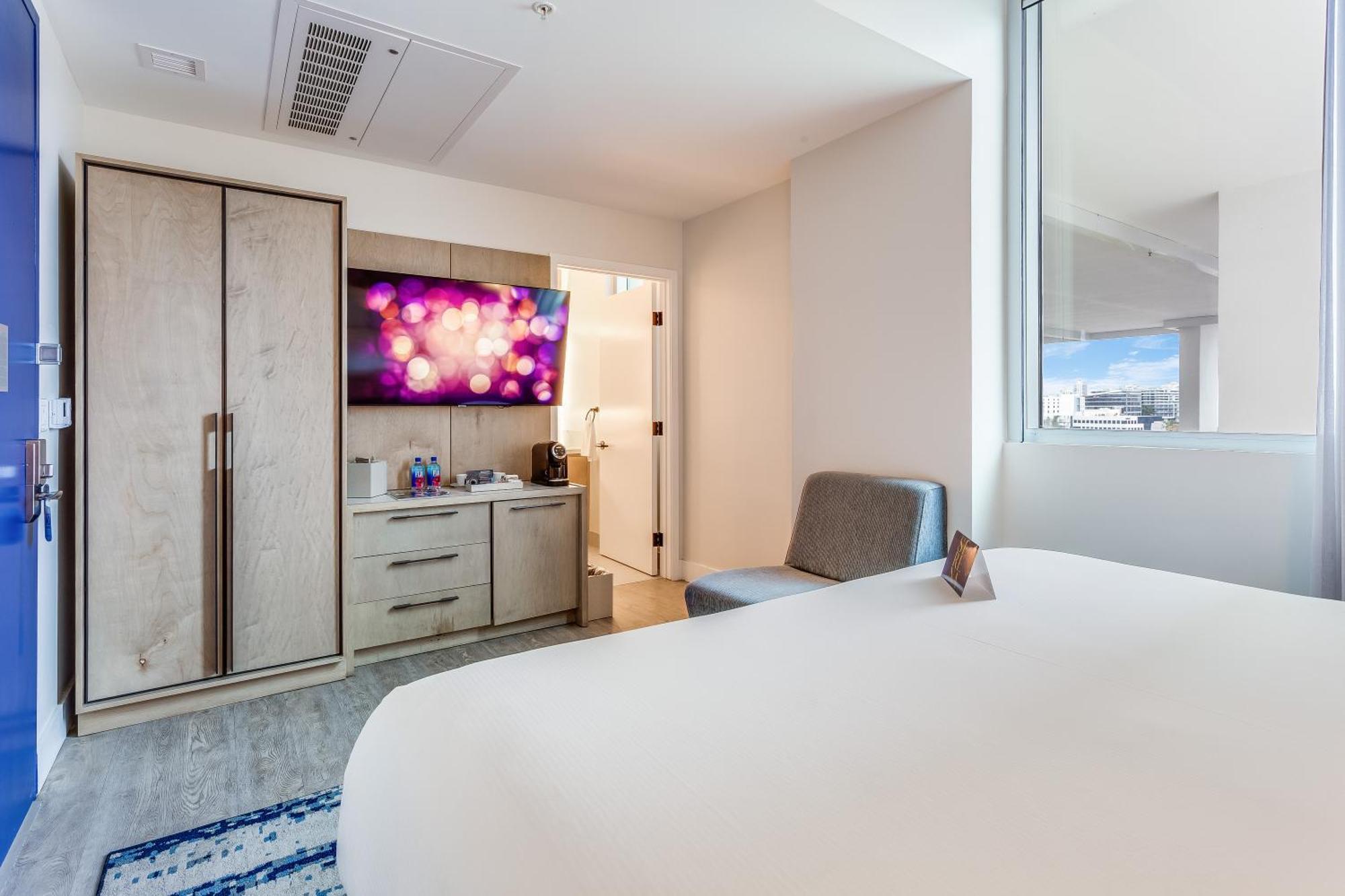Serena Hotel Aventura Miami, Tapestry Collection By Hilton エクステリア 写真